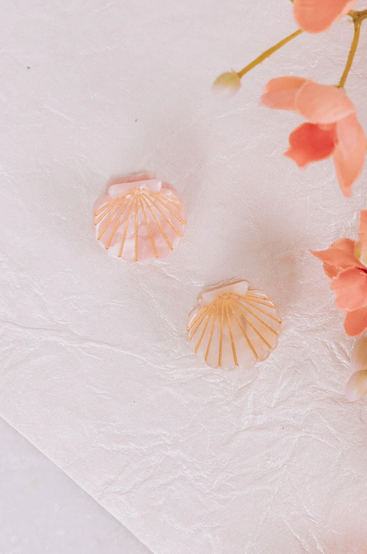 Baby Clam Clips - 2 Colors!
