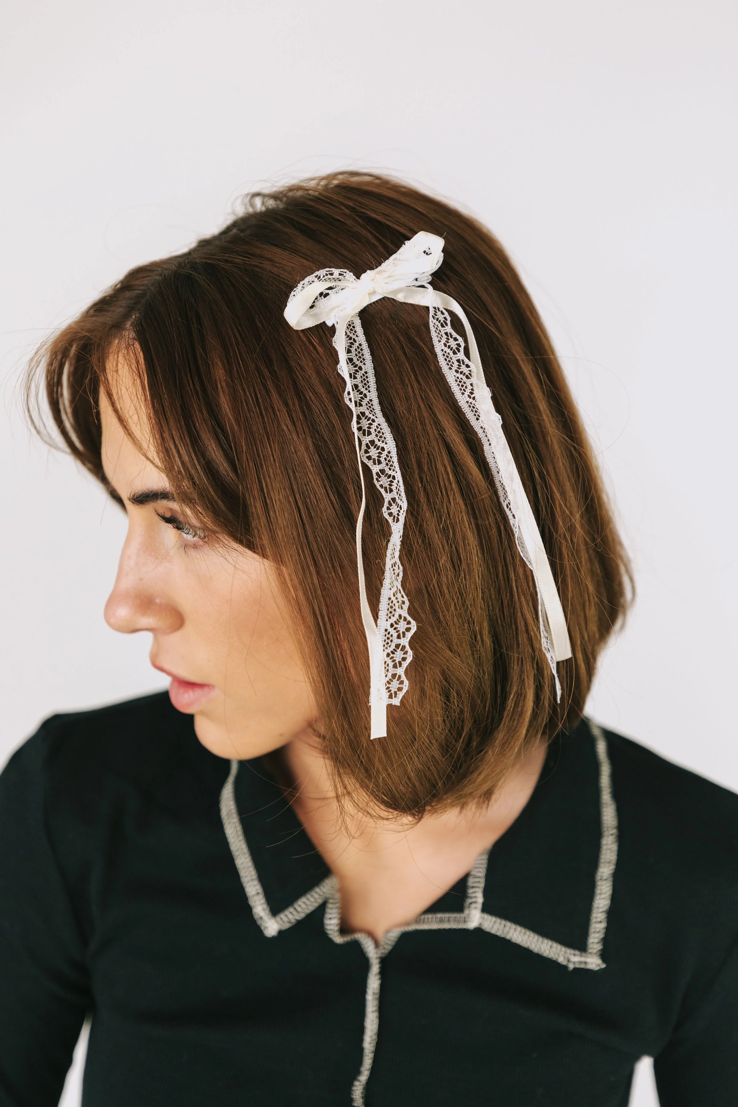Can't Let Go Bow Clips - Image 3