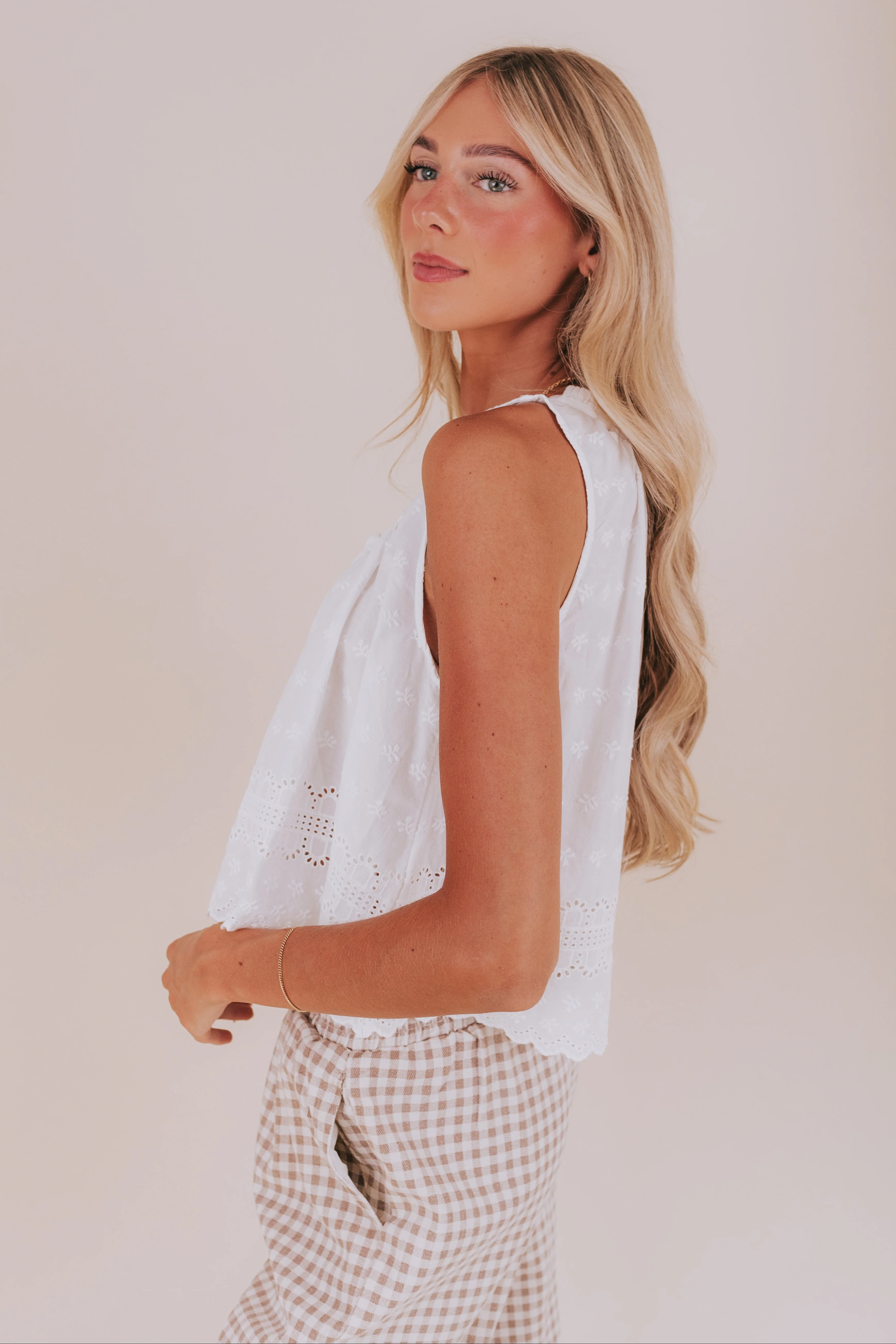 FREE PEOPLE - Marina Eyelet Tank - Image 4