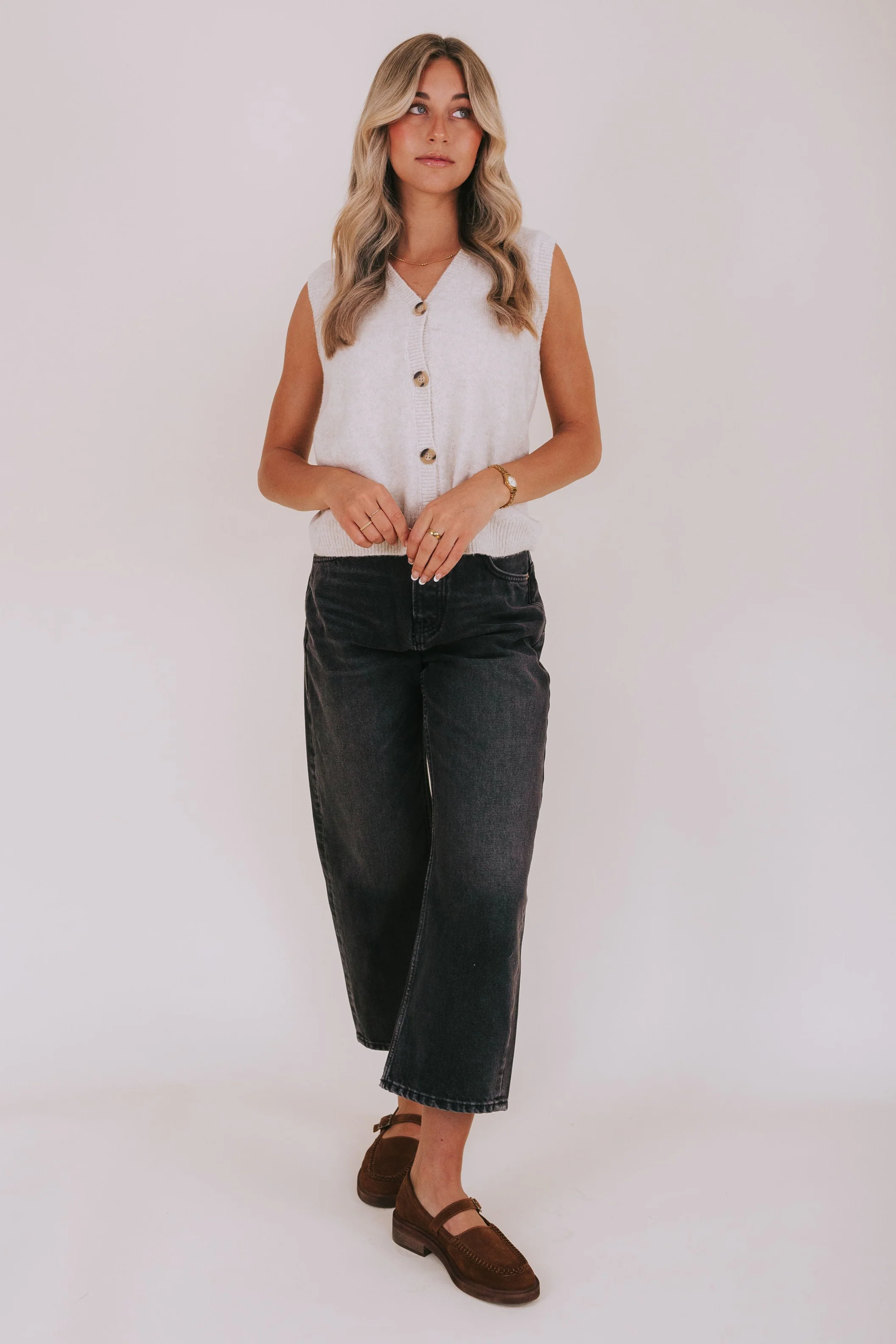 Girl In The Mirror Vest - Image 5