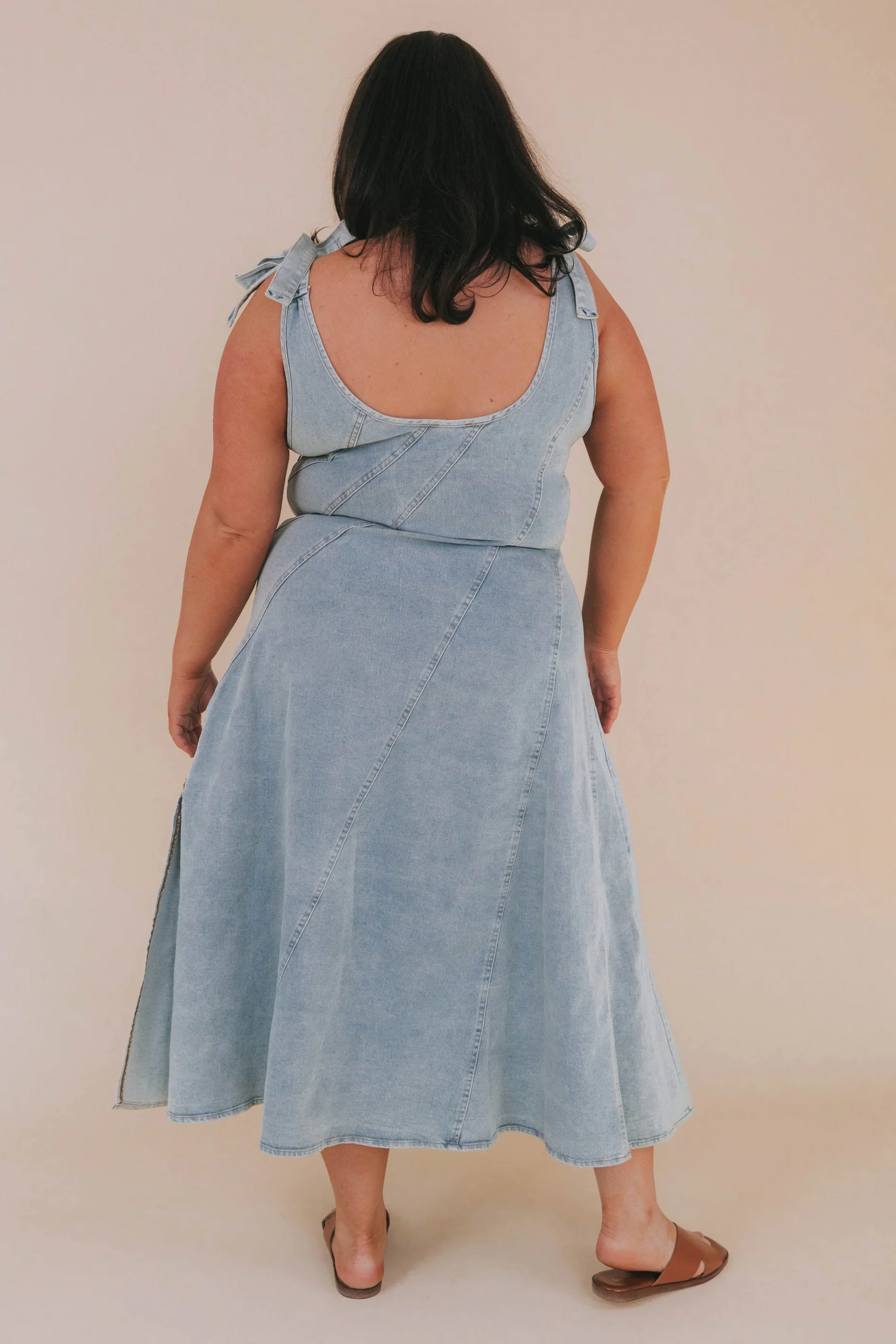 PLUS SIZE - Across The Rooftops Dress - Image 2