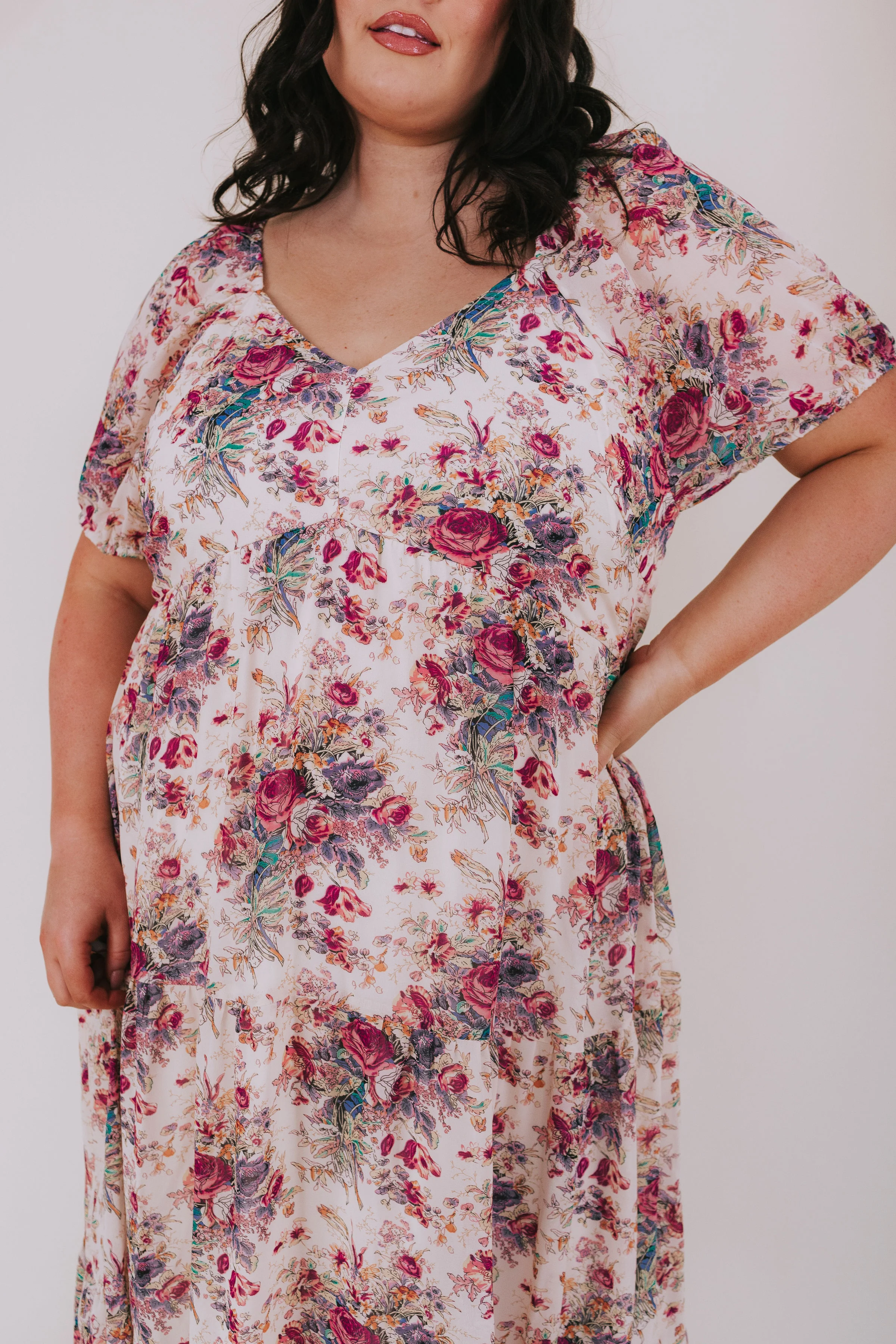 PLUS SIZE - Champagne Poetry Dress - Image 3