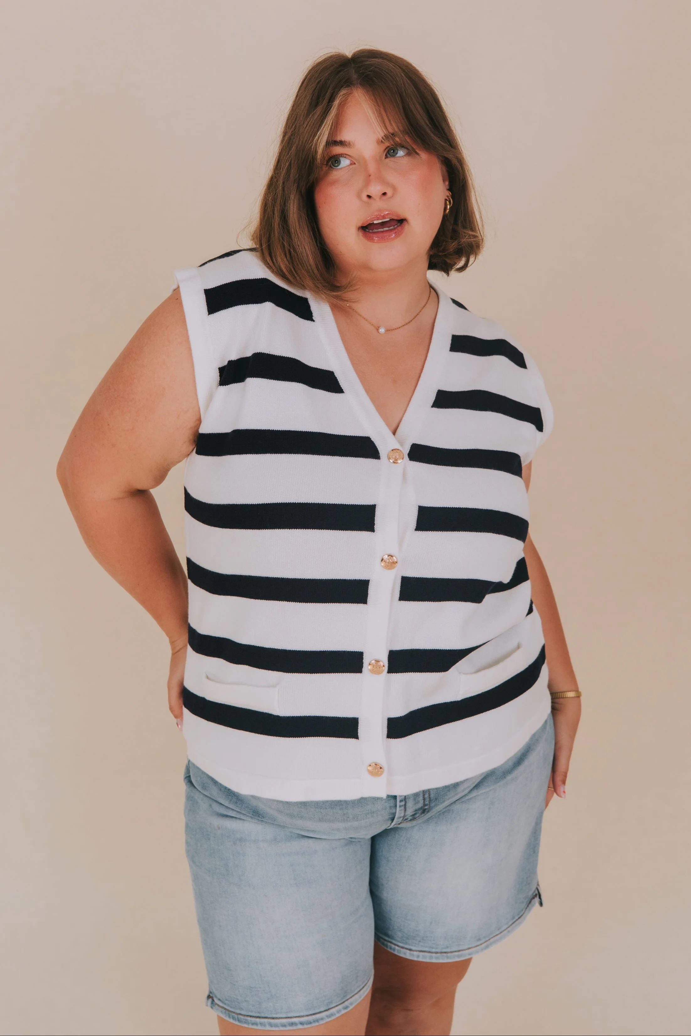 PLUS SIZE - Life At Sea Vest - Image 4