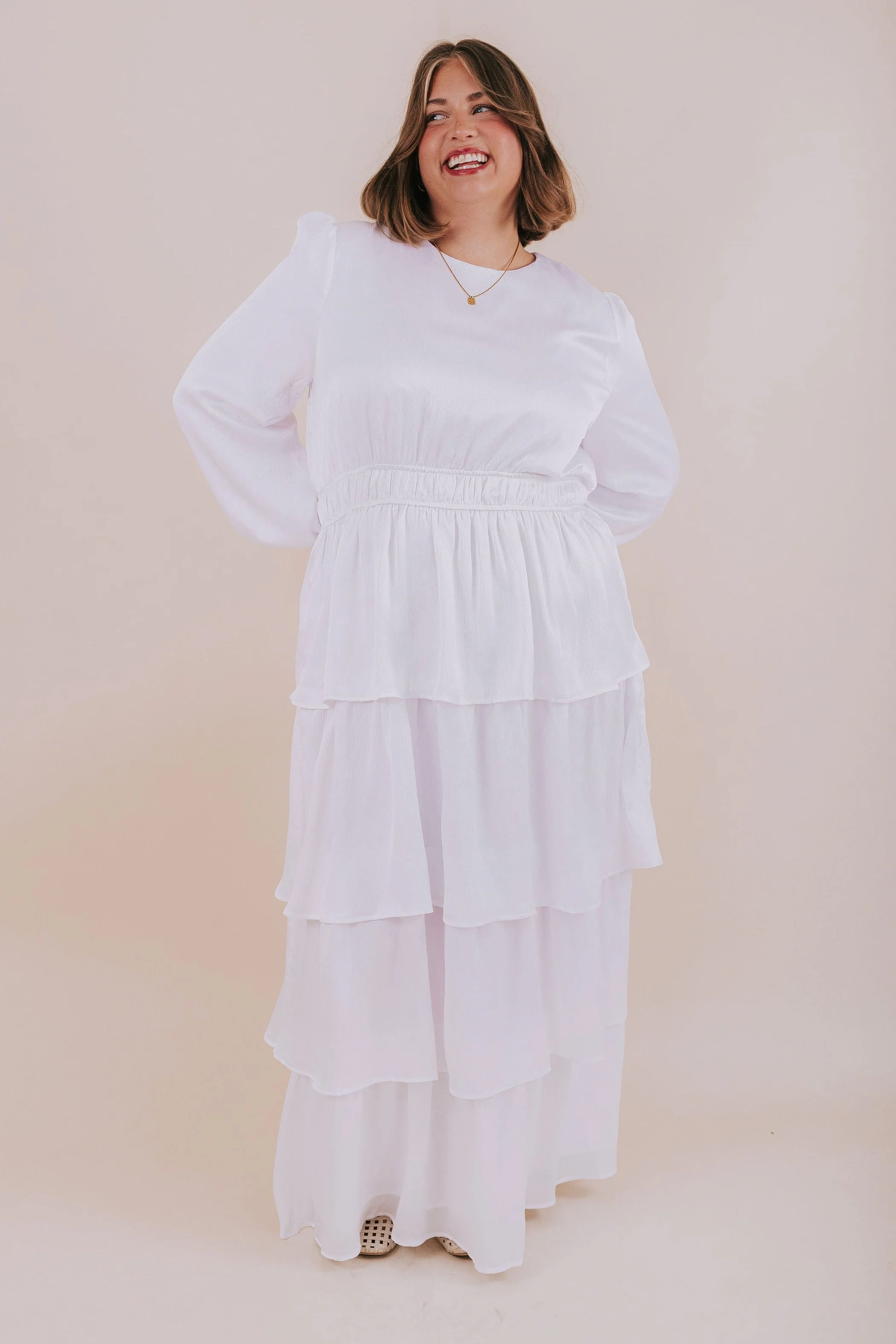 PLUS SIZE - The White: Whitney - Image 5