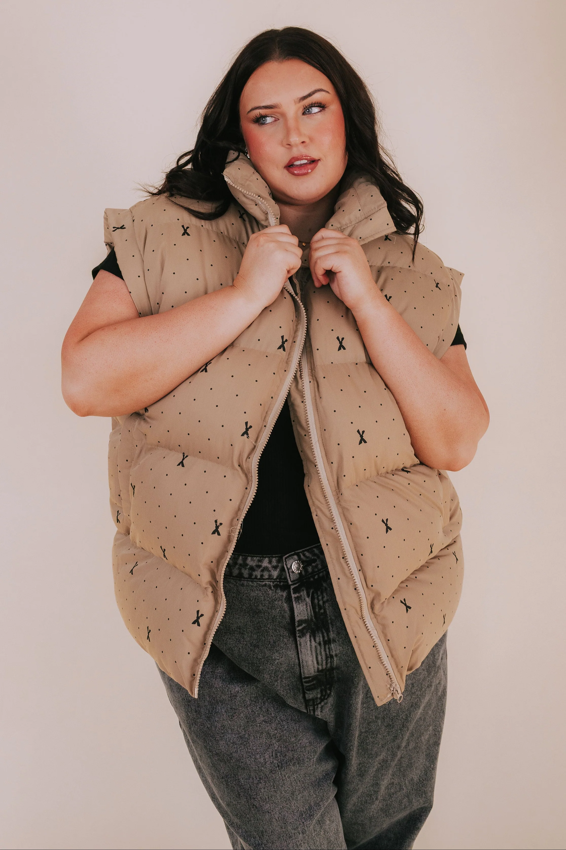 PLUS SIZE - Warm Hug Puffer Vest - Image 2