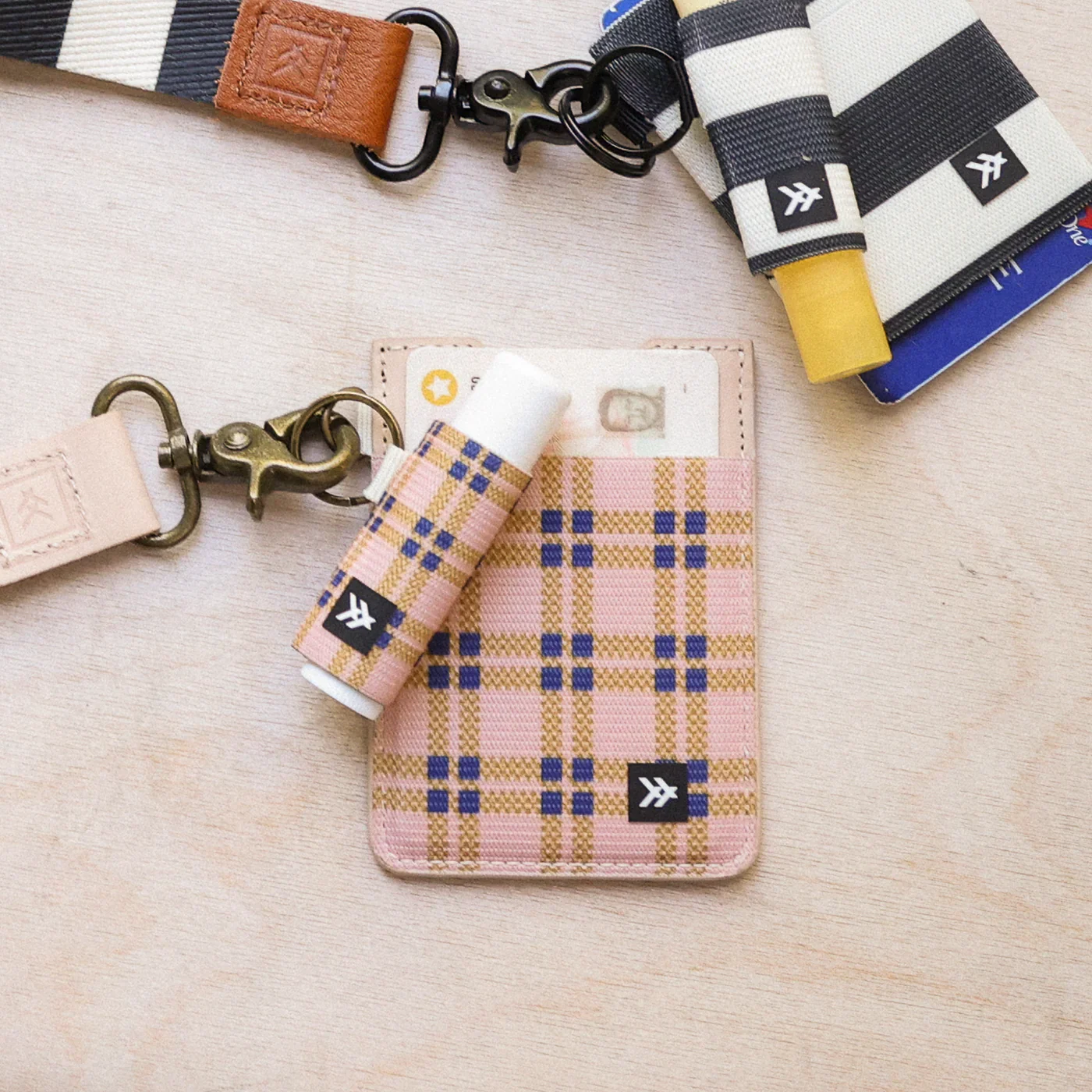 THREAD - Willow Vertical Wallet - Image 5