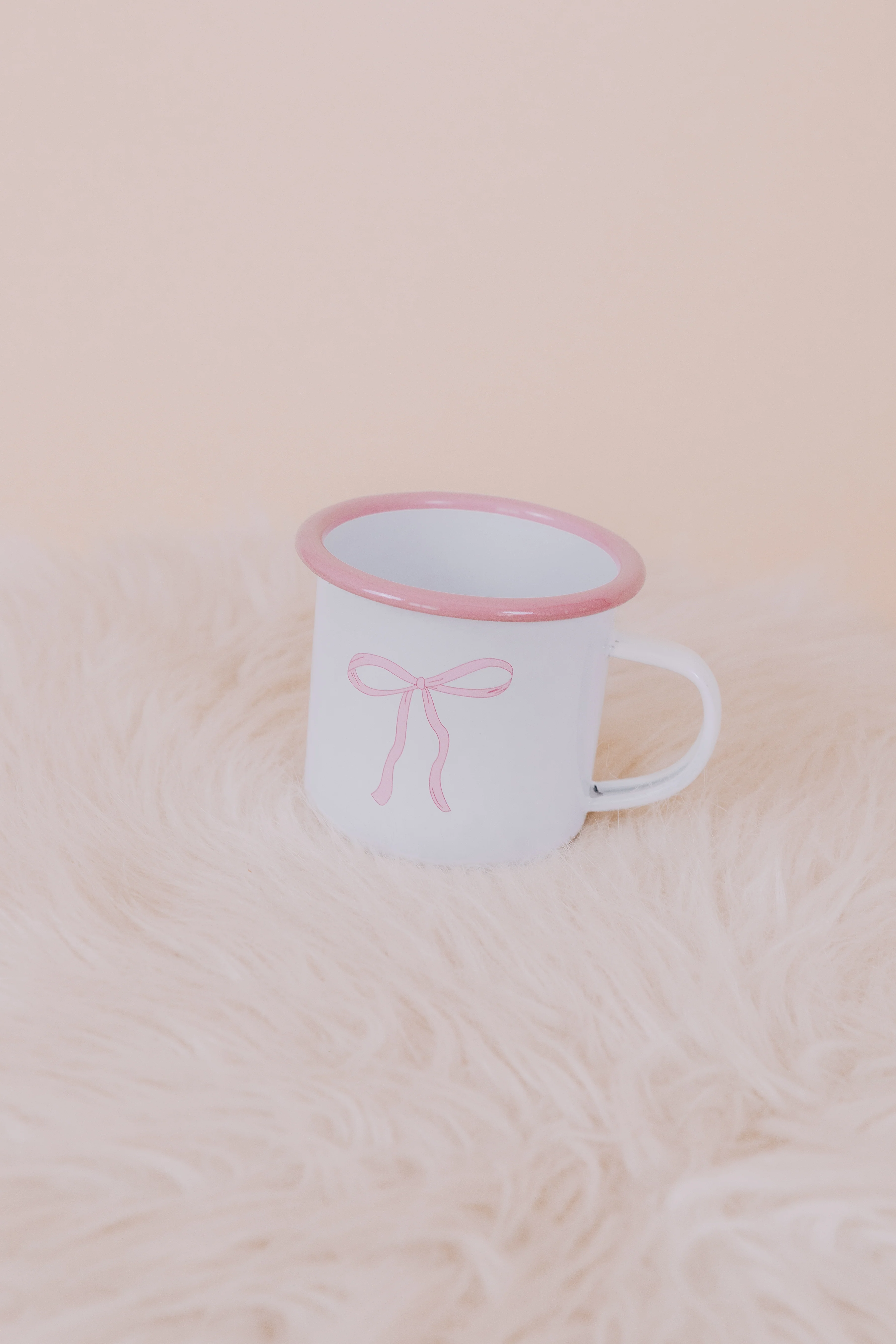 White Mug With Bow - Image 3